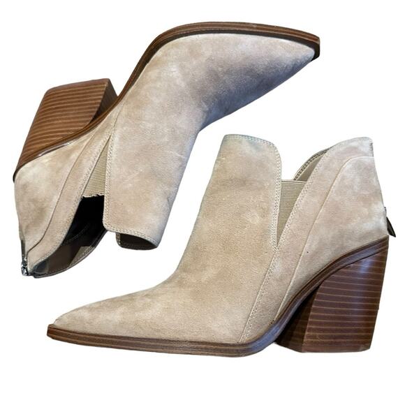 Vince Camuto Gradina Women’s Size 9 Tortilla Suede Pointed Toe Booties Zip Back - Picture 6 of 10